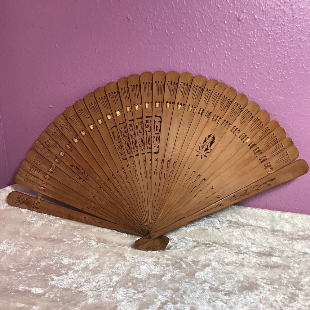 Vintage Brown Hand-Painted Japanese Fan Woman Sitting Cutout Home Decor GUC Gift - Picture 7 of 8